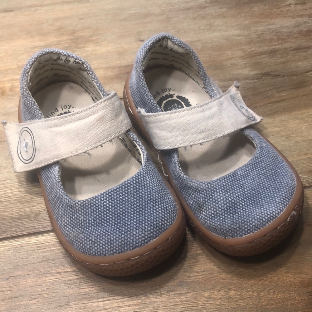 Livie and Luca Velcro sandals